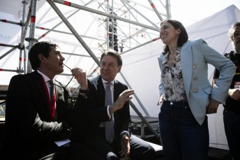 Elly Schlein, Giuseppe Conte e Nicola Fratoianni durante il corteo promosso dall'Associazione Libera contro le mafie. Roma, 21 marzo 2024. ANSA/ANGELO CARCONI