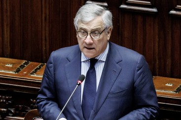 Migranti, Tajani alla Camera difende l'accordo Italia ...